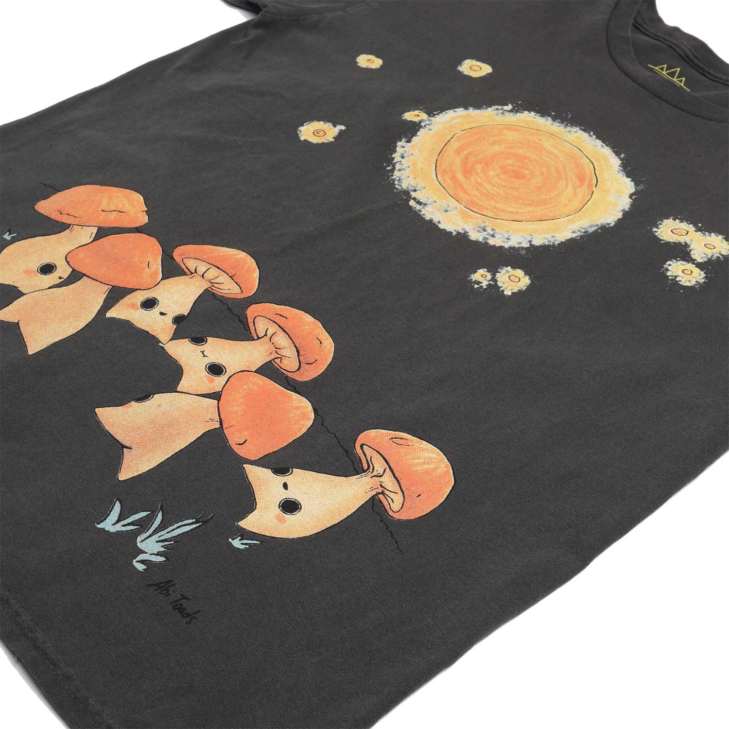Abi Toads Mushlings Mushroom Dance tee - Image 4